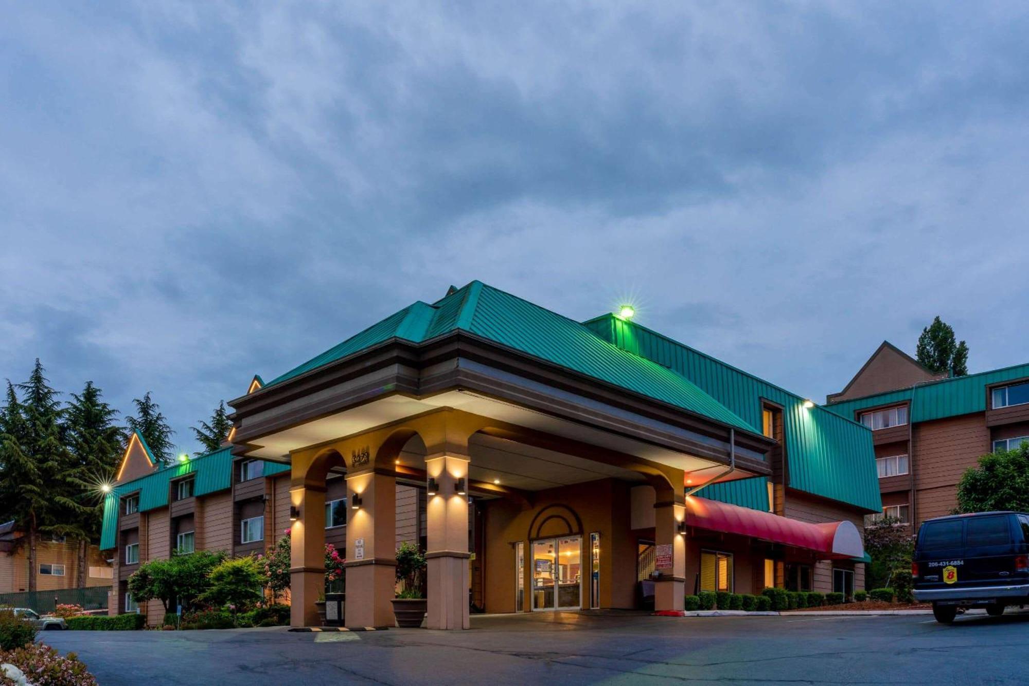 5 Smart Airport Hotels Near Dominion College Worth Booking