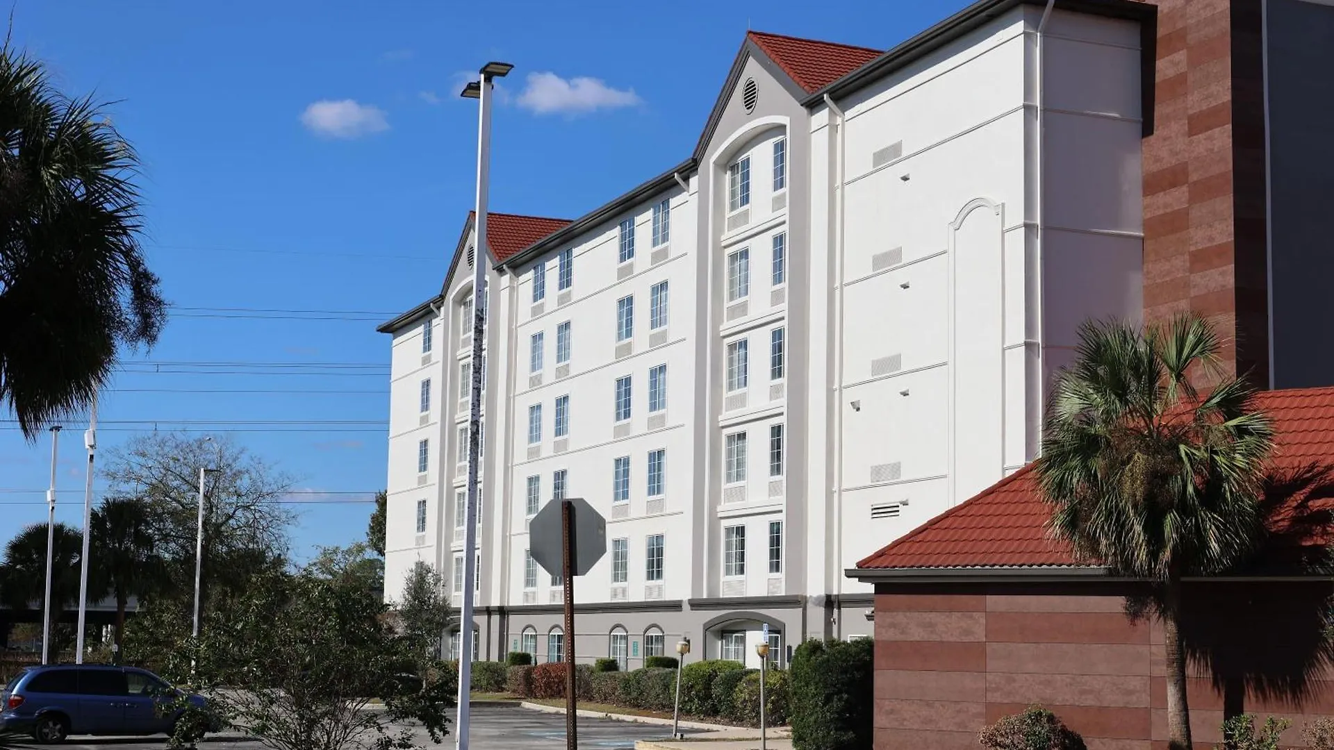 6 Cheap Hotels Near Oakcrest Bambino Baseball Worth Booking