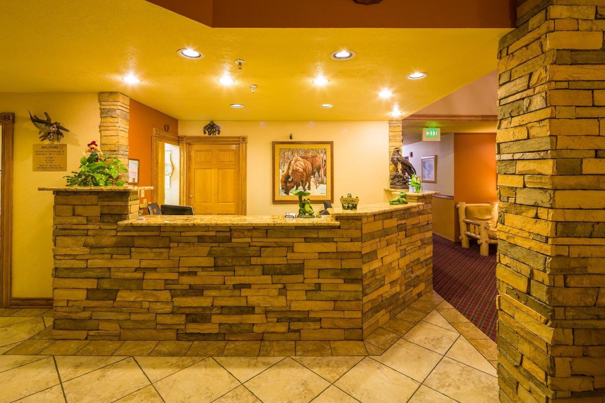 10 Budget Hotels Near Crested Butte Mountain Worth Booking